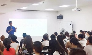 助力商戶，決勝十一丨星南方店一線銷售精英專場(chǎng)培訓(xùn)會(huì)