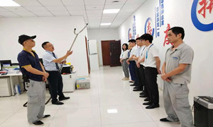 光谷店“防盜搶、保安全”應急預案演練及培訓圓滿開展